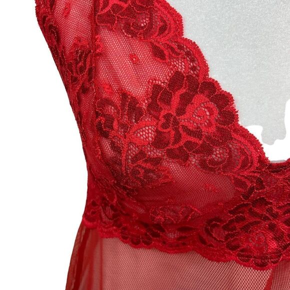 Victoria’s Secret Red Lace and Sheer Mesh Teddy Nightgown Lingerie Medium - Picture 4 of 10